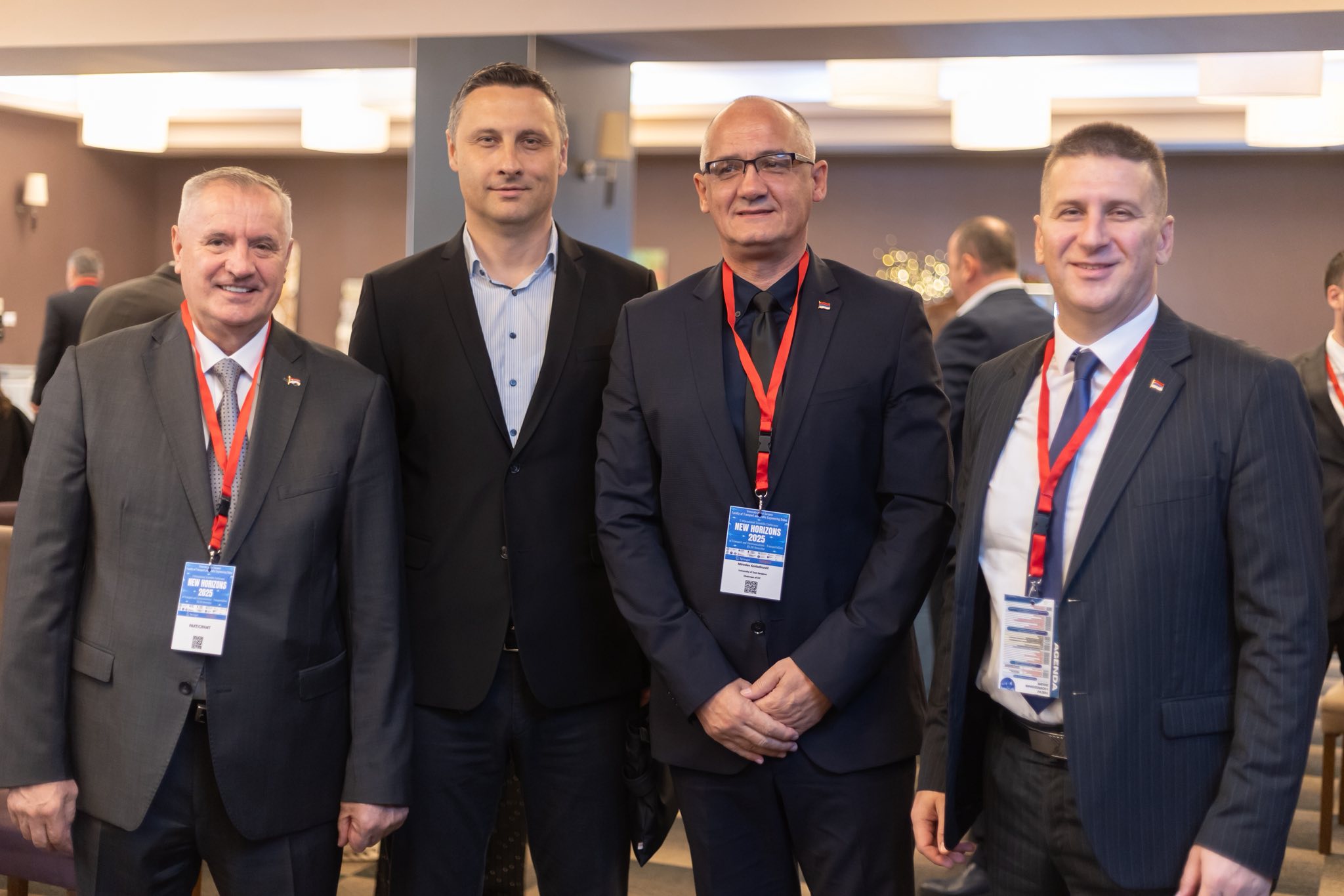 580908967_1323998832857423_7672784162050148168_n